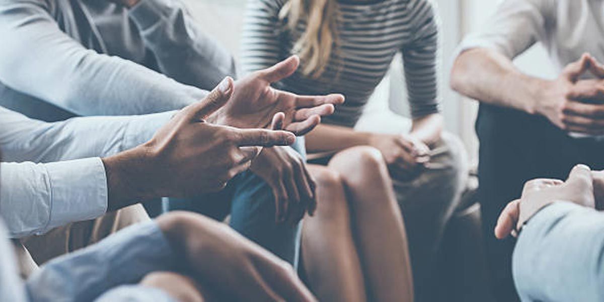 Aprendendo em grupo.