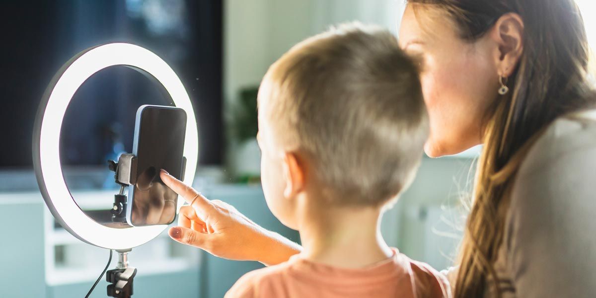 Exploração infantil.